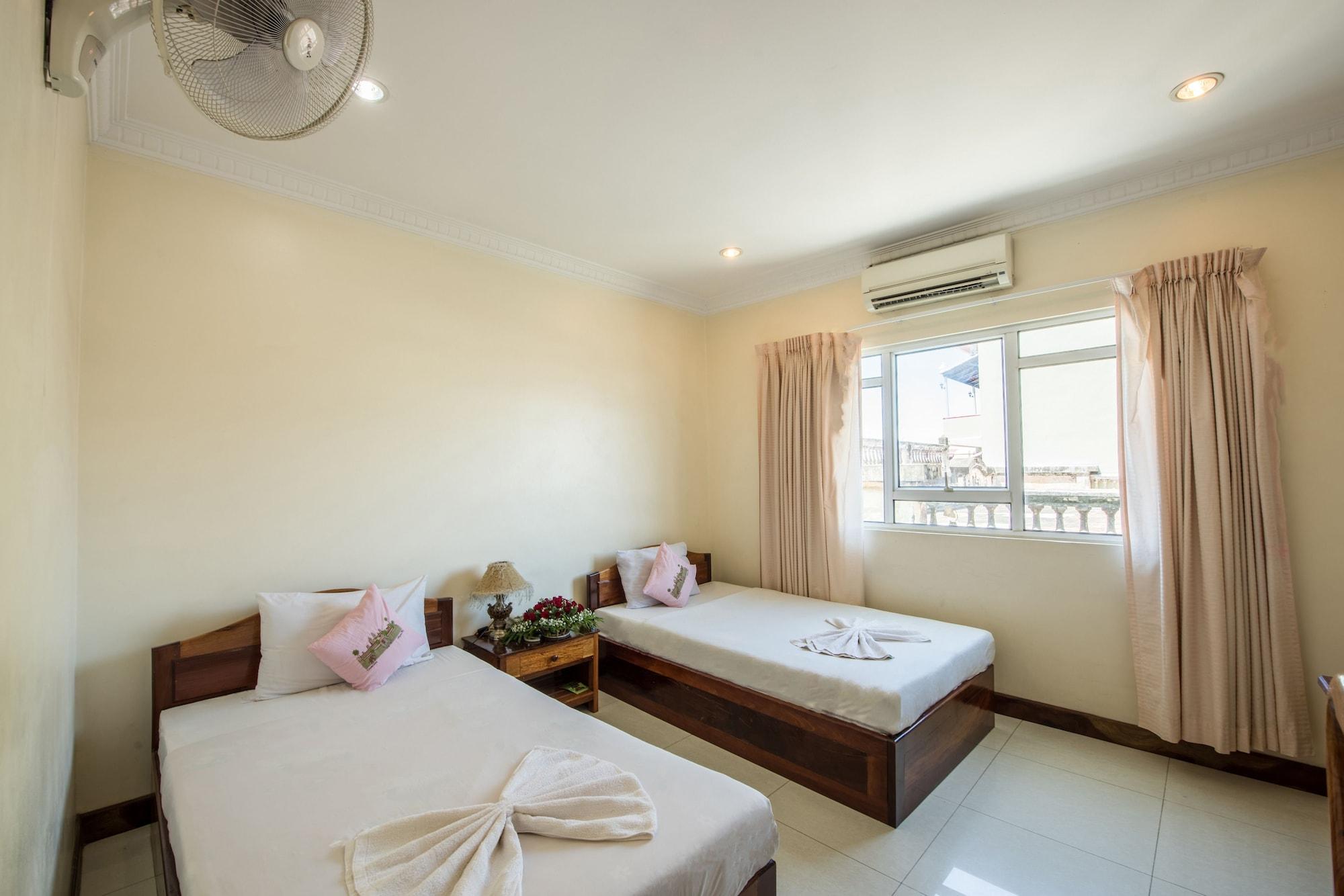 Seng Hout Hotel Battambang Zewnętrze zdjęcie