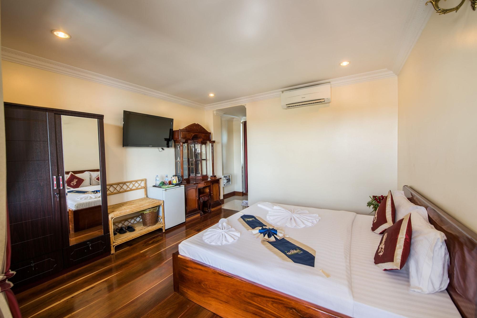 Seng Hout Hotel Battambang Zewnętrze zdjęcie