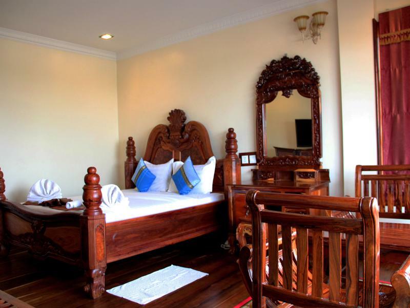 Seng Hout Hotel Battambang Zewnętrze zdjęcie