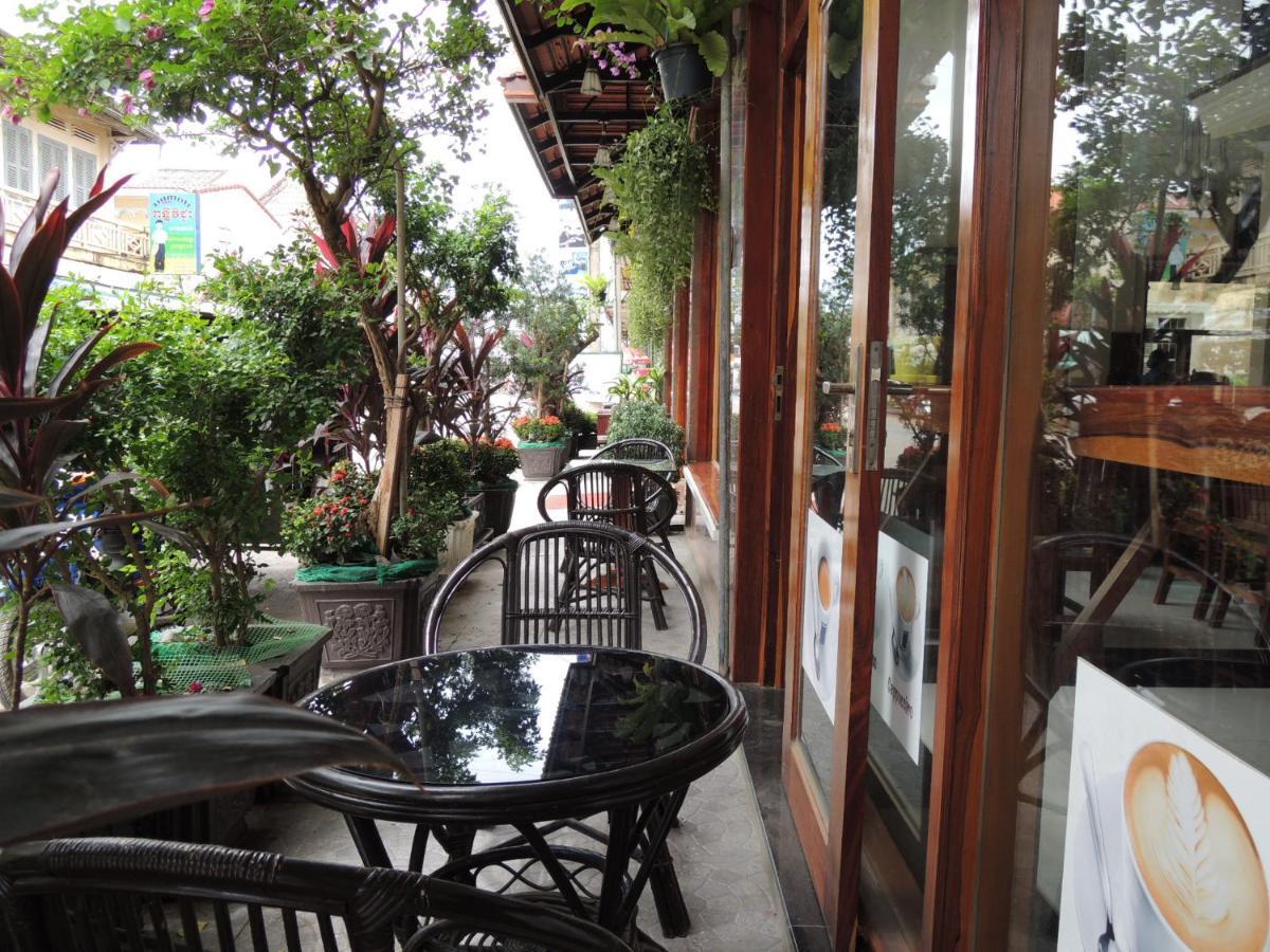 Seng Hout Hotel Battambang Zewnętrze zdjęcie